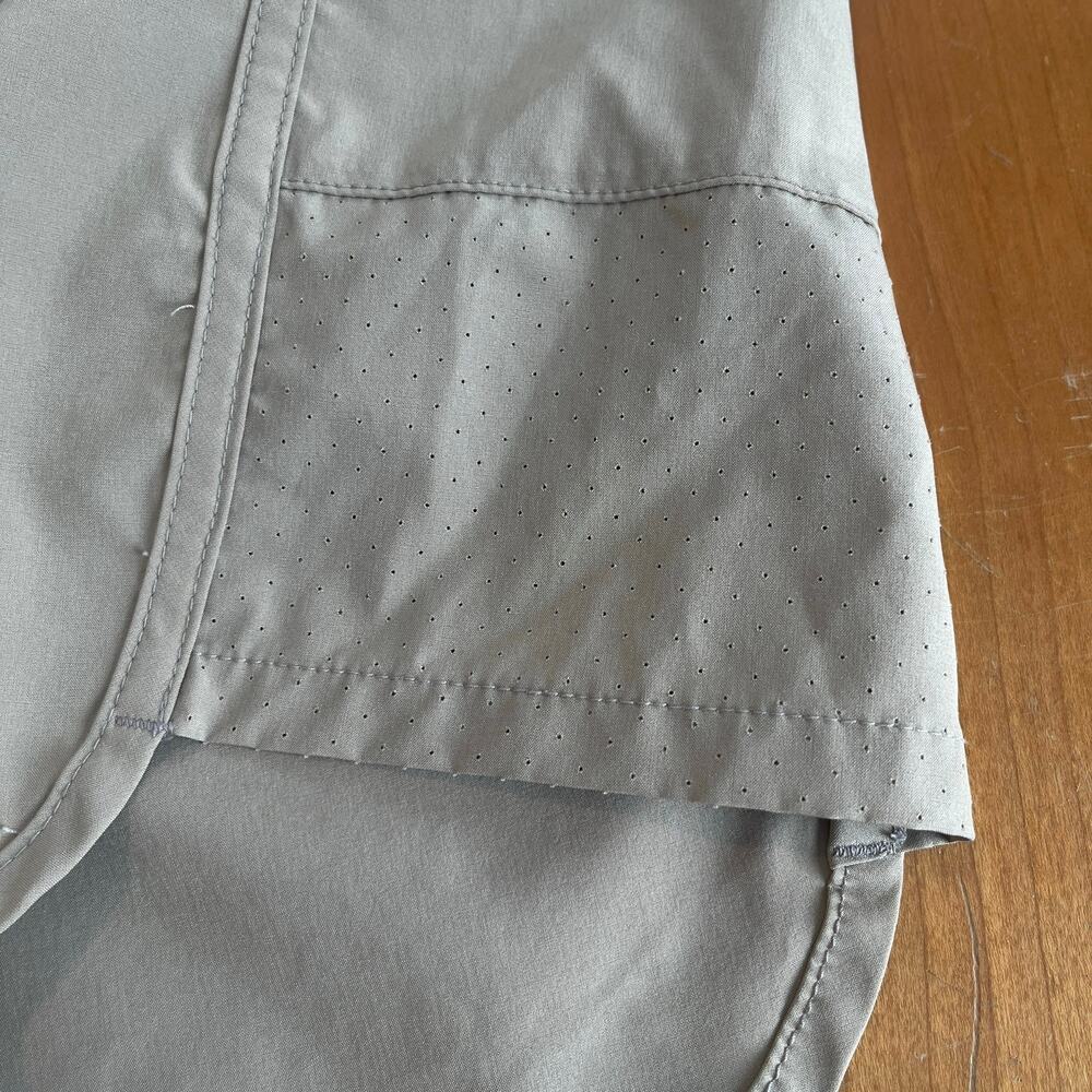 Magellan Outdoors Fish Gear Shorts XL Water Repellent Fishing Athletic Beige - Picture 8 of 10